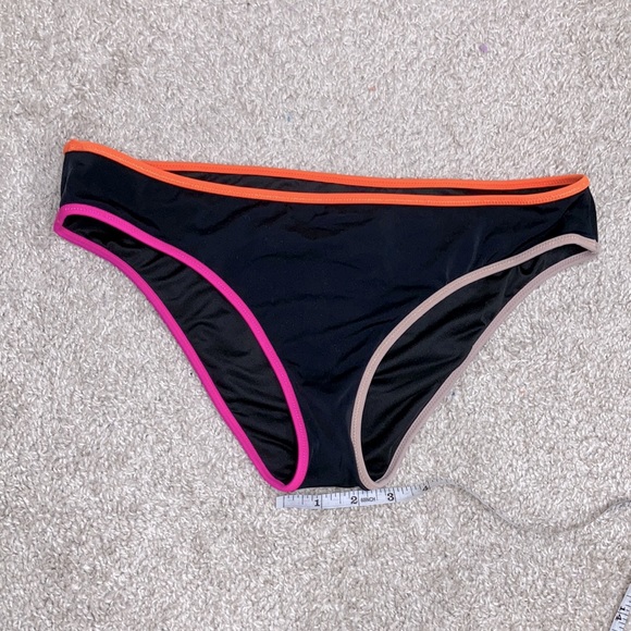 Victoria’s Secret Bikini Bottom | Size M - Picture 8 of 8